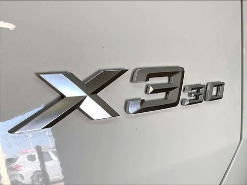 Used 2025 BMW X3 xDrive30 w/ Convenience Package AWD/4WD image 11