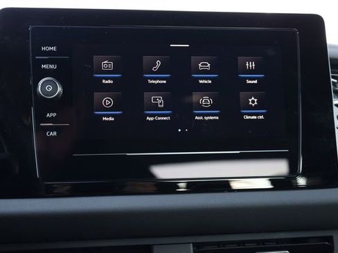 Used 2025 Volkswagen Jetta Sport FWD image 17