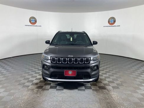 Used 2024 Jeep Compass Limited image 17