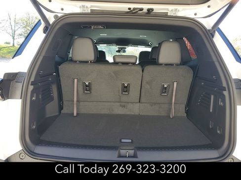 New 2025 Buick Enclave Preferred image 26