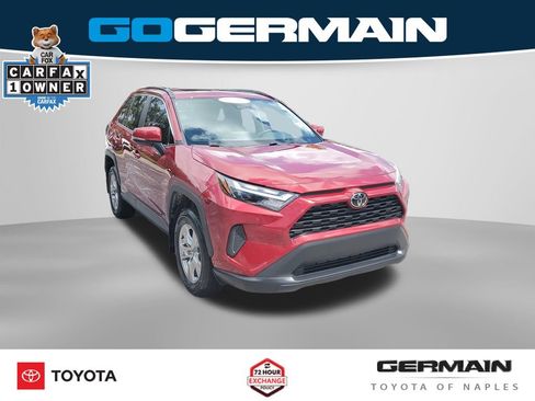 Used 2025 Toyota RAV4 XLE w/ Convenience Package FWD image 5