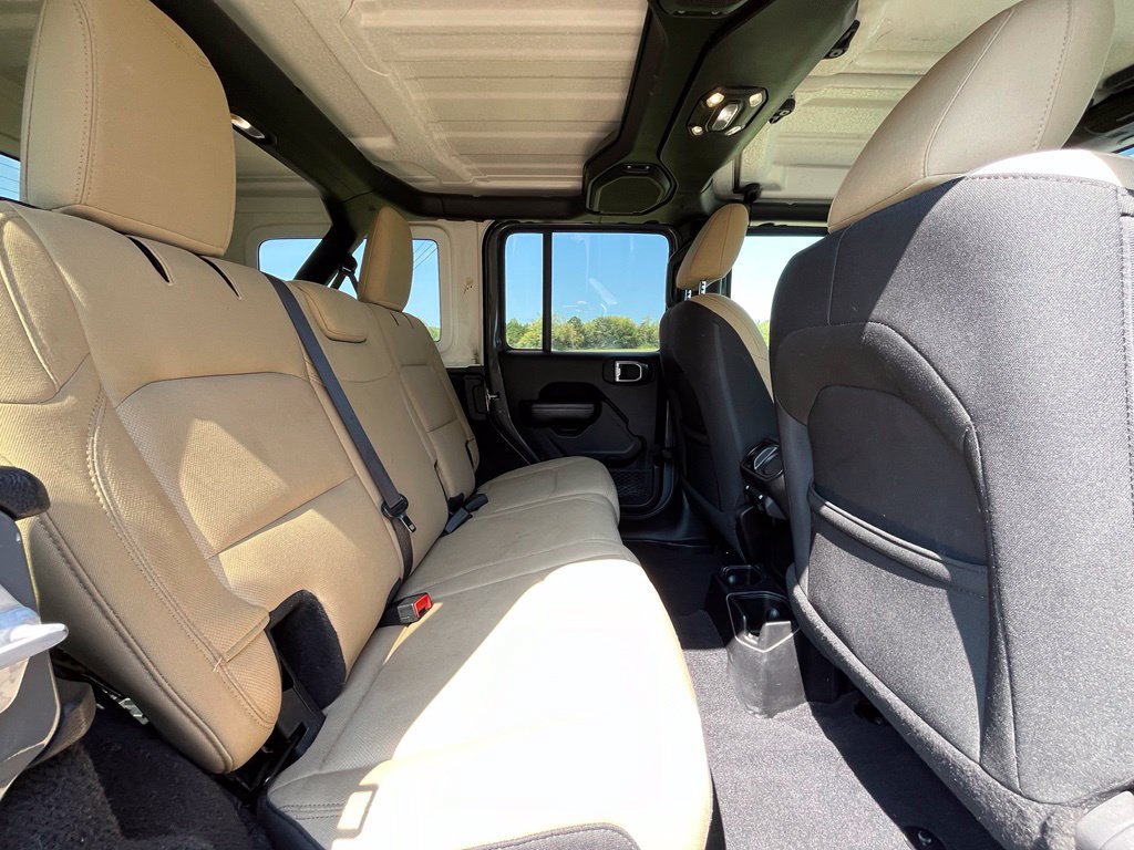 Used 2019 Jeep Wrangler Unlimited Sport S AWD/4WD image 31