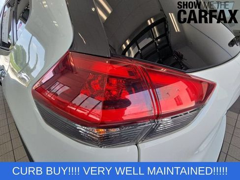 Used 2019 Nissan Rogue SV AWD/4WD image 20