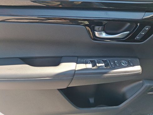 Used 2023 Honda CR-V EX-L image 12