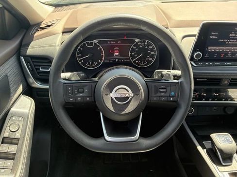 Certified 2023 Nissan Rogue SV FWD image 13