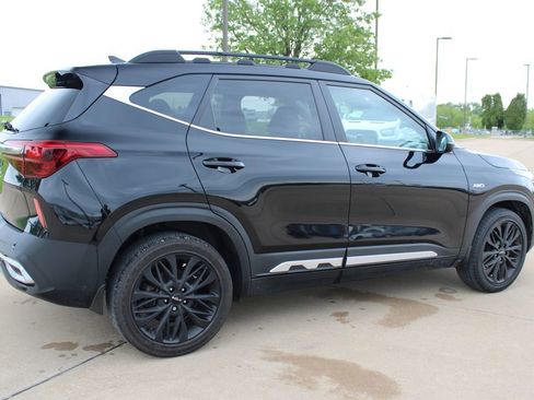Used 2023 Kia Seltos Nightfall Edition AWD/4WD image 5