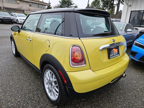 Used 2010 MINI Cooper Hardtop image 8