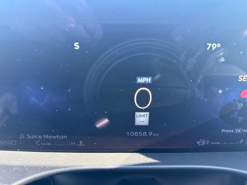 Certified 2025 Lincoln Aviator Reserve w/ Equipment Group 201A AWD/4WD image 19