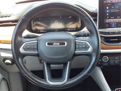 Used 2022 Jeep Compass Limited w/ Elite Group AWD/4WD image 21