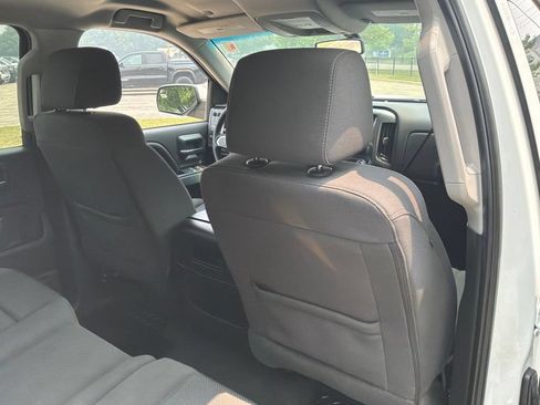 Used 2018 Chevrolet Silverado 1500 LT w/ All Star Edition AWD/4WD image 39