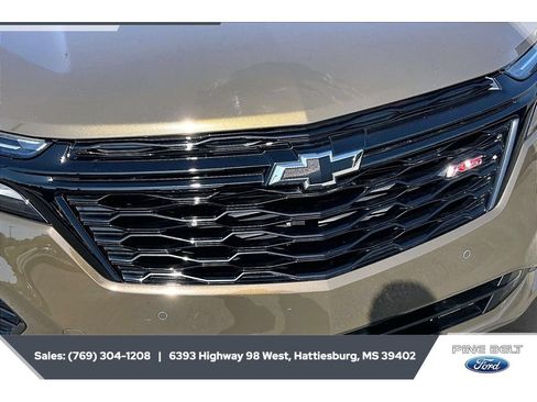Used 2024 Chevrolet Equinox RS FWD image 5