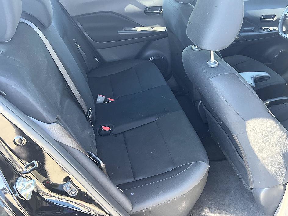 Certified 2025 Nissan Kicks Play S FWD image 16