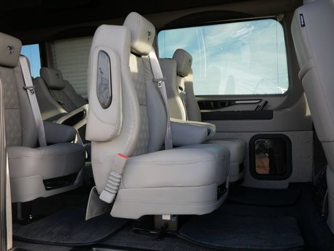 New 2026 Ford Transit 250 148 High Roof Extended AWD image 19
