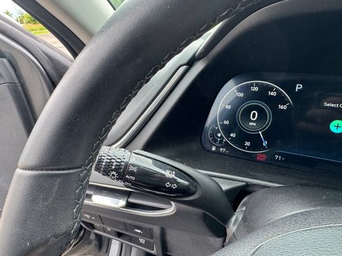 Used 2022 Hyundai Sonata SEL w/ Convenience Package FWD image 18