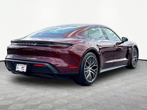 Used 2022 Porsche Taycan RWD image 7