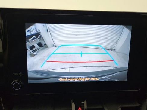 Used 2023 Toyota Corolla SE image 22