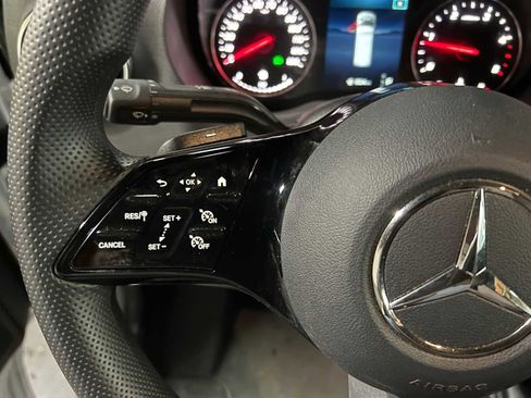 Used 2025 Mercedes-Benz Sprinter 2500 image 23