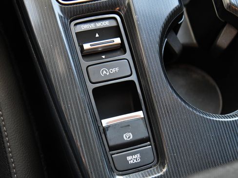 Used 2025 Honda Civic Sport image 25