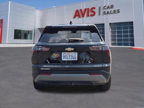 Used 2025 Chevrolet Equinox LT FWD image 7