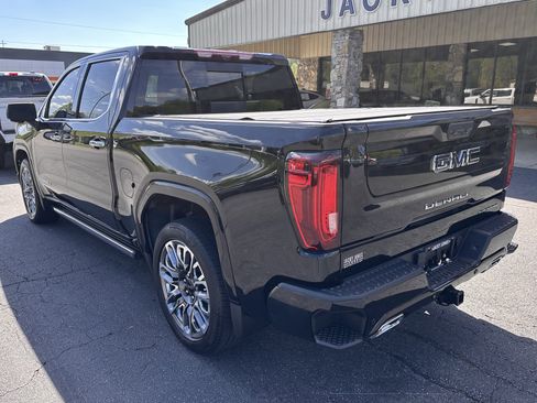 Used 2024 GMC Sierra 1500 Denali Ultimate AWD/4WD image 8