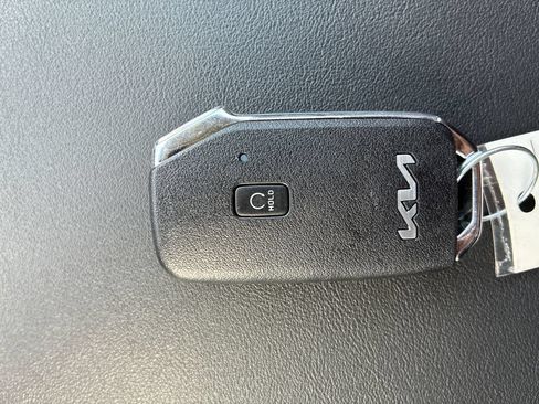 Used 2026 Kia Seltos S AWD/4WD image 32