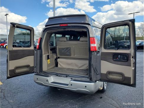Used 2021 GMC Savana 2500 RWD image 17