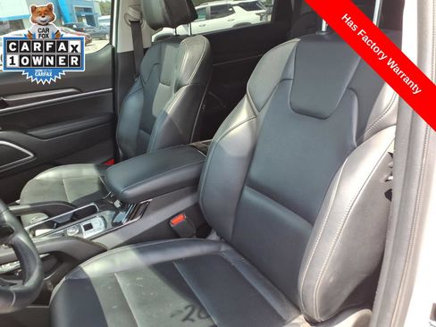 Used 2024 Kia Telluride S w/ S Sunroof Package FWD image 13