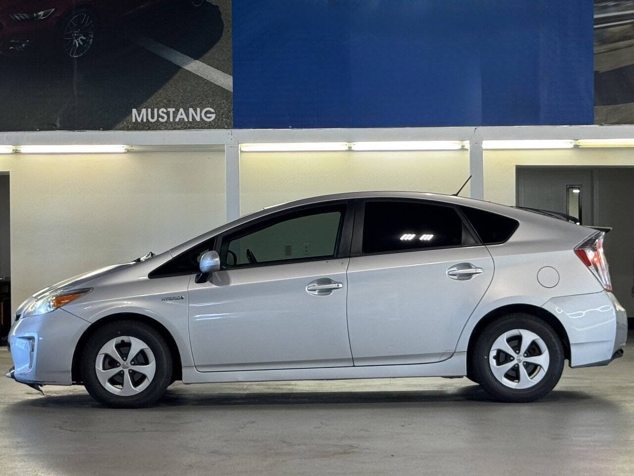 Used 2014 Toyota Prius Two FWD image 16