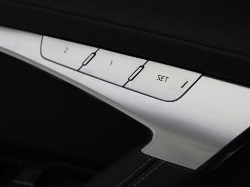 Used 2019 Audi A6 2.0T Premium Plus w/ Premium Plus Package image 31