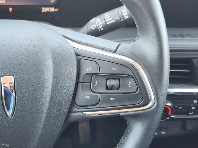 Used 2025 Buick Encore GX Sport Touring FWD image 28
