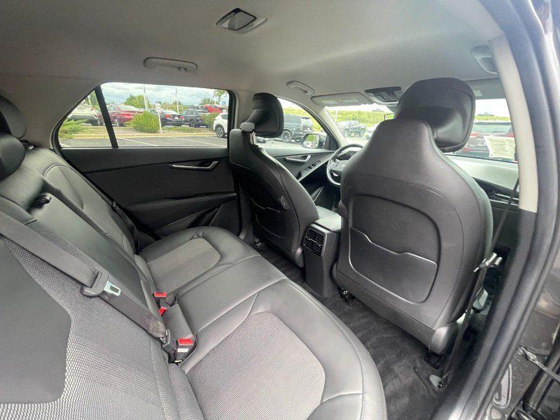 Used 2023 Kia Niro Wind w/ Wind Preserve Package FWD image 13