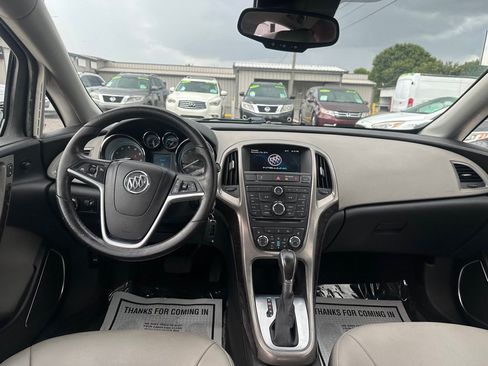 Used 2016 Buick Verano Convenience FWD image 9