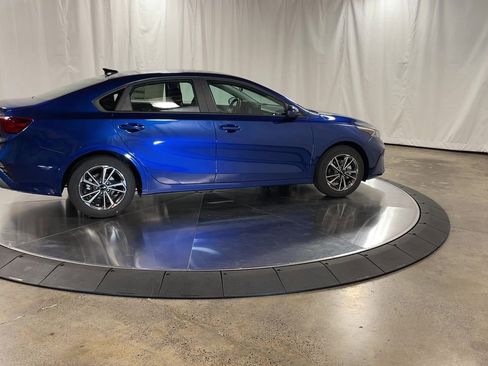 Certified 2023 Kia Forte LXS image 9