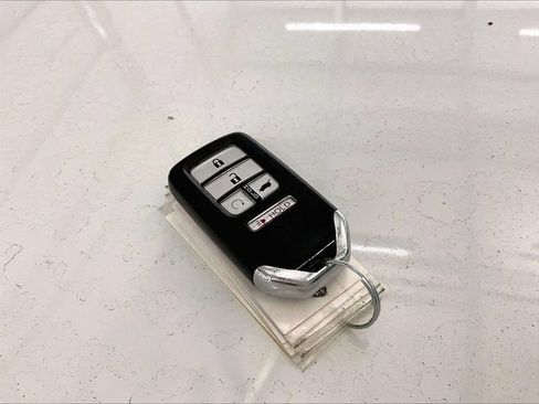 Used 2018 Honda Pilot Elite image 10