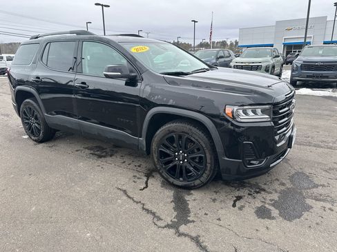 Used 2023 GMC Acadia SLT w/ Elevation Edition image 7