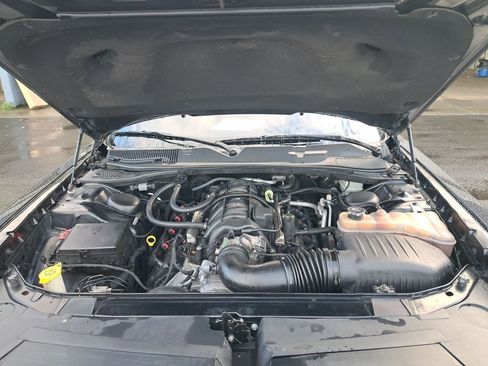 Used 2018 Dodge Challenger R/T w/ Driver Convenience Group image 25