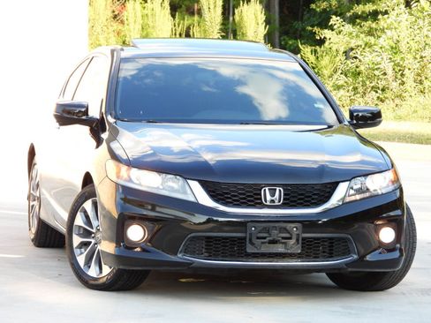 Used 2015 Honda Accord EX image 11