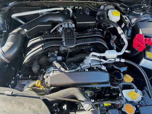 Used 2025 Subaru Forester w/ Convenience Package #1 image 37