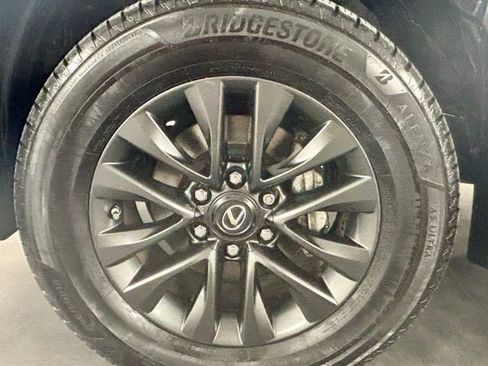 Used 2020 Lexus GX 460 Premium w/ Premium Package AWD/4WD image 10