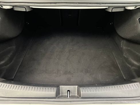Used 2025 Mercedes-Benz CLA 250 4MATIC image 35