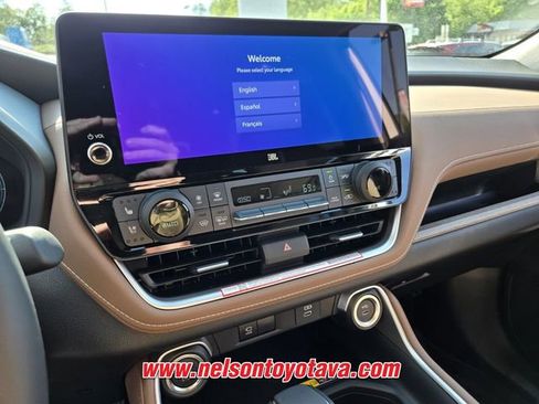 New 2026 Toyota Grand Highlander AWD image 11