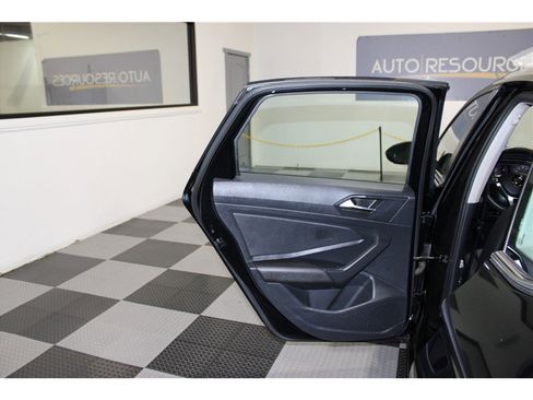 Used 2021 Volkswagen Jetta S image 13