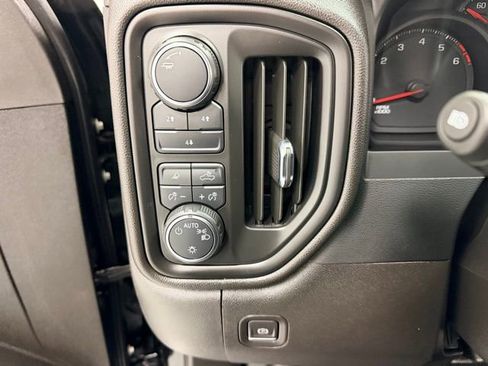 Certified 2024 Chevrolet Silverado 3500 W/T image 19