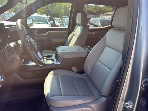 Used 2025 GMC Sierra 1500 SLT w/ SLT Premium Plus Package AWD/4WD image 14