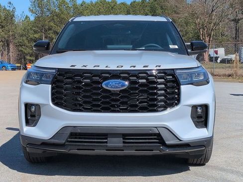 New 2026 Ford Explorer ST-Line image 8