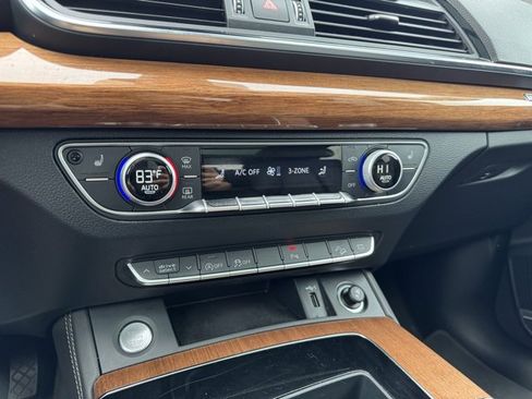 Used 2023 Audi Q5 2.0T Premium Plus image 19