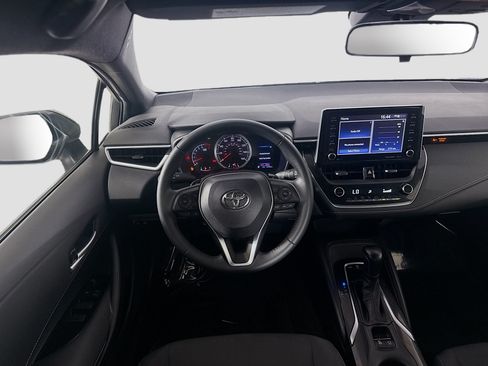 Used 2022 Toyota Corolla SE w/ SE Preferred Package FWD image 17