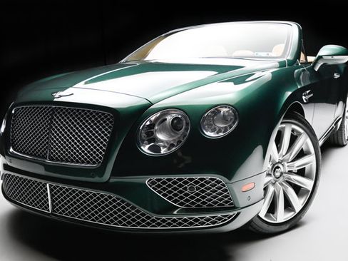 Used 2017 Bentley Continental GT image 23