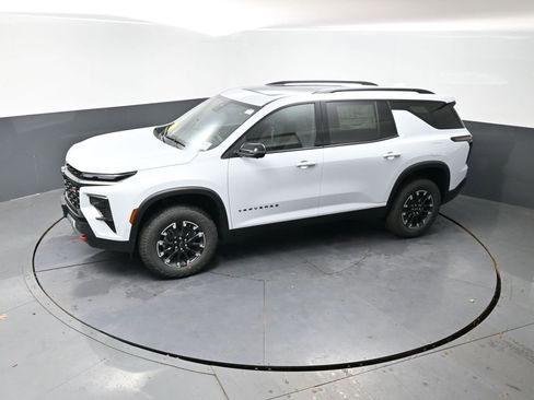 New 2026 Chevrolet Traverse Z71 w/ Enhanced Driving Package image 38