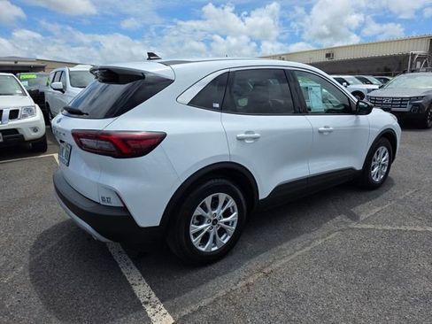 Used 2024 Ford Escape Active image 7